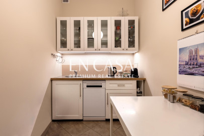 Commercial space Rent Warszawa Śródmieście Aleje Jerozolimskie&nbsp;ave.